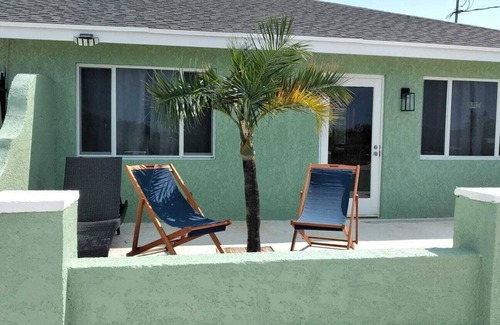 William's Town Villa | Brand New! 3 Bedroom, 2 bath, Sleeps 8, 8 Min. Drive to Top Beach