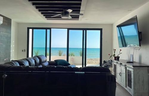 Brisas del Golfo House | Brand New 5 bed, 4.5 ba BEACHFRONT House in Town!