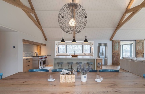 West Tisbury House | Brand New 5 Bedroom Compound With Pool and Guest House!