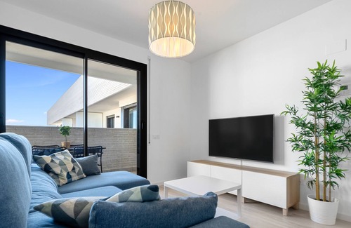 Roques Daurades Apartment | Brand New Apartment "Mestral By Enjoy Rocas Doradas" with Sea View & Wi-Fi