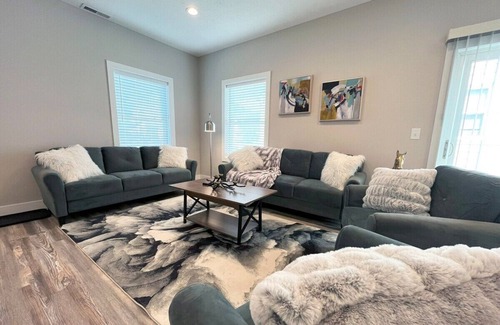Cleveland Heights House | *Brand New Build* Cozy Private 3Br/2Ba Home