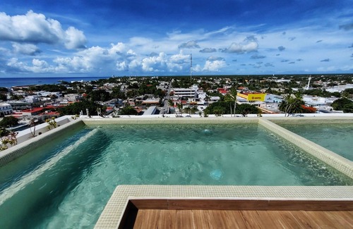 Colonia Centro Condo | Brand New Build - Location, Location, Pool Roof Top.