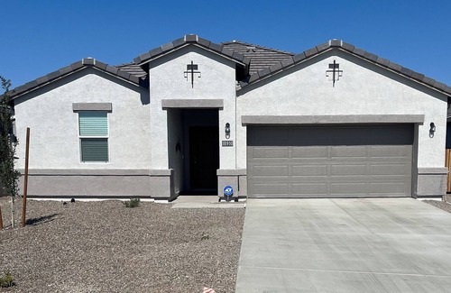 Gold Canyon House | Brand new charming 4-bedroom house with beautiful mountain views in Gold Canyon