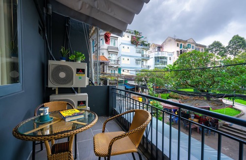 Da Kao House | Brand New Cozy and Convenient Home in D1 w/Balcony
