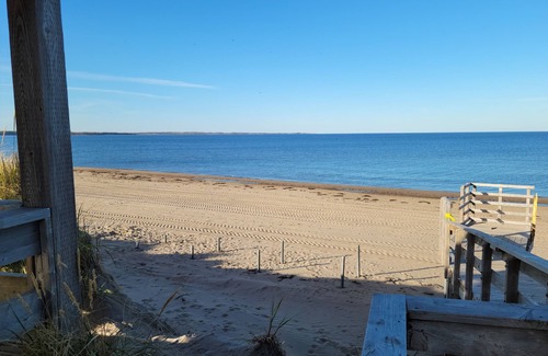 Shediac House | Brand new cul-de-sac 5 to 10 mins from beach ,great family home