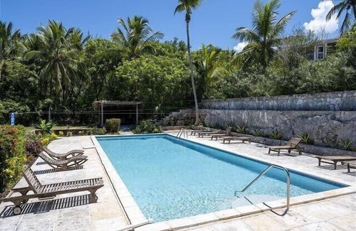 Governor's Harbour House | Brand New Designer Home with Pool, Beach, Snorkeling, Golf Cart