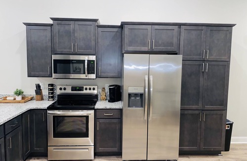Greenville House | Brand New Everything Pond 65' Tv Spacious One Level