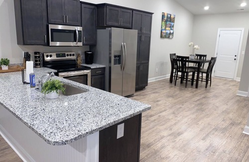 Greenville House | Brand New Everything Pond 65' Tv Spacious One Level