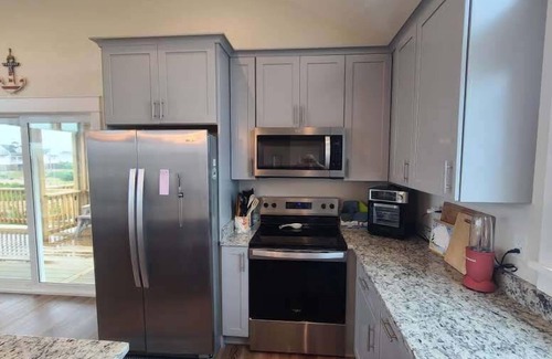 Carova Beach House | BRAND NEW home! 3 night minimum stay, 4x4 beach! Lovely views, pets