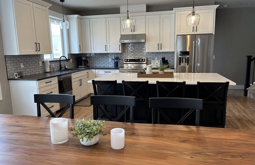 Orondo House | Brand new home on Columbia river, private pool+hot tub, minutes from Chelan