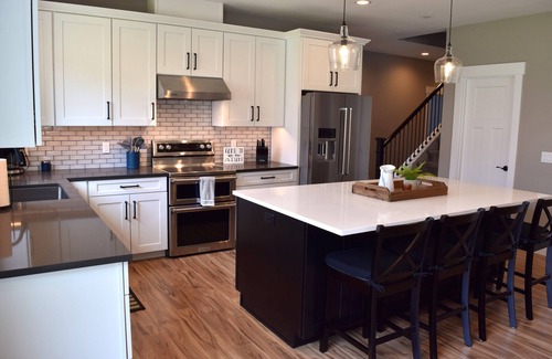 Orondo House | Brand new home on Columbia river, private pool+hot tub, minutes from Chelan