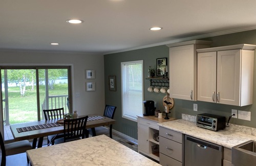 Gladstone House | Brand new home on Escanaba River 10 min. from town
