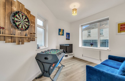 Plymouth House | Brand new hot tub available from 3rd September 2025, games room and free Wifi.