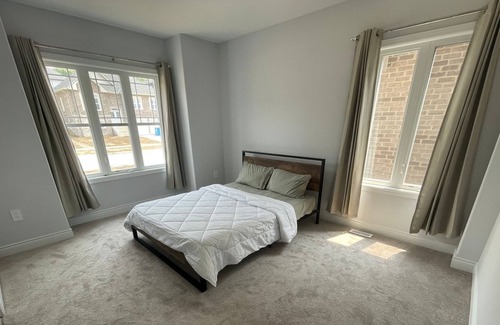 Orillia House | Brand New house. Close to all amenities and summer and winter attractions.