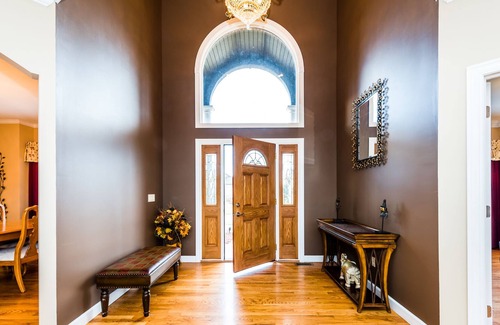 Granger House | Brand new listing! Luxury home for your ND weekend getaway!