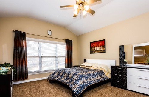 Granger House | Brand new listing! Luxury home for your ND weekend getaway!