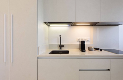 Ampelas Apartment | Brand-New Luxurious Private Seafront Studio