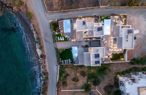Ampelas Apartment | Brand-New Luxurious Private Seafront Studio