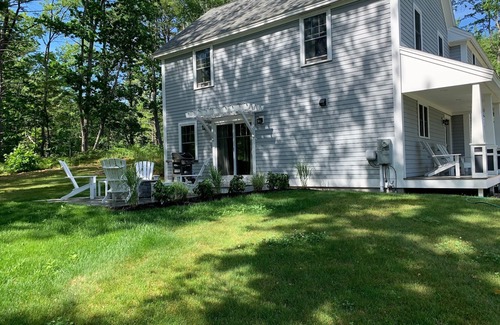 Kennebunk House | Brand new luxury home steps from Kennebunkport's Dock Square and the beaches.