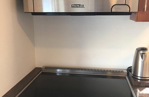 Southampton Apartment | Brand New, modern, light, delightful small apartment packed with luxuries