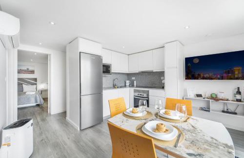 Arco da Calheta Apartment | Brand new private modern apartment with Patio and Sea View