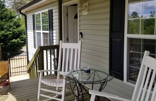 Alexander House | Brand new refresh! Comfy & fabulous views! Near Asheville and Weaverville.