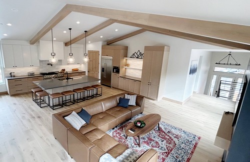 Serene Lakes Cabin | Brand New Serene Lakes Cabin
