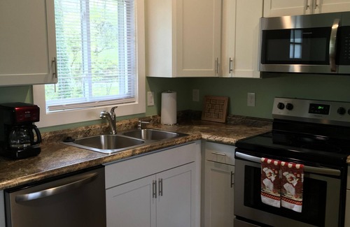 Waynesville Cottage | Brand new Smokies Cottage within walking distance of Downtown Waynesville