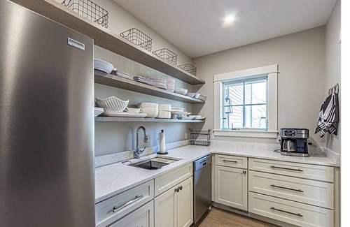 Edgartown House | Brand New Spacious Luxury Home on Edgartown Great Pond with Pool and Spa