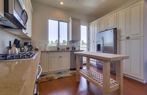 Townsite House | Brand New Spanish Style Townhome Just Blocks To The Beach W Panoramic Ocean View