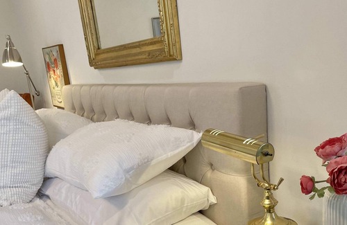 Manayunk Apartment | Brand New Studio in heart of Manayunk