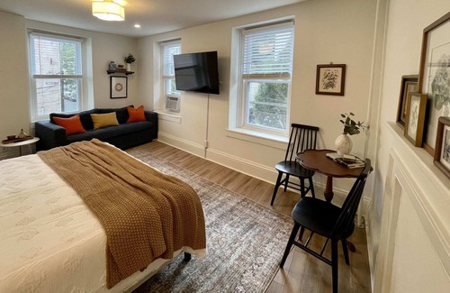 Manayunk Apartment | Brand New Studio in heart of Manayunk