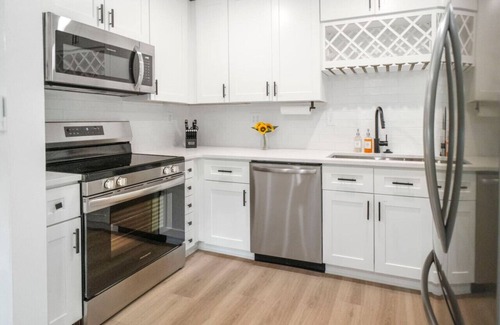 North Raleigh House | Brandyapple Retreat by Rather Be Properties