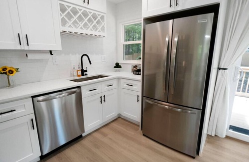 North Raleigh House | Brandyapple Retreat by Rather Be Properties