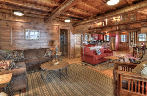 Rangeley House | Breakwater Lodge - Gorgeous home on the Eastern Shore of Mooselookmeguntic Lake