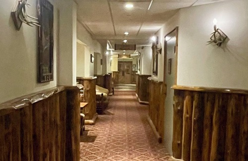 Lake Placid Cabin | Breathtaking 3-bedroom lodge with AC, WiFi in beautiful Lake Placid
