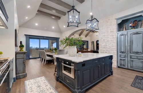 Dennis House | Breathtaking 4 bedroom home within the golf-course community of Canyon West.