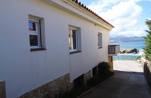 Port de la Selva House | Breathtaking view at the foot of the Mediterranean