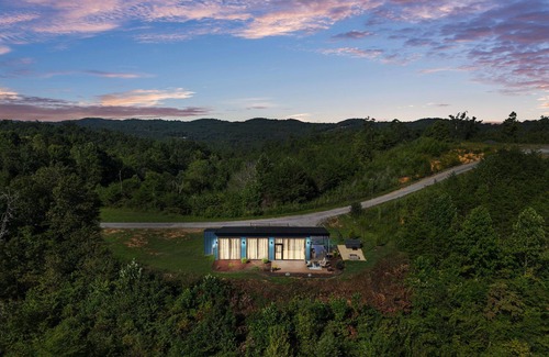 Tennga Cabin | Breathtaking Mountain Cabin with Private Jacuzzi