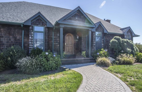 Portsmouth House | Breathtaking Ocean Views, Elegant Poolside Living In Newport County