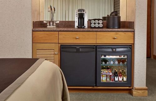 San Simeon Hotel | Breathtaking Ocean Views | Premium King w/Beach Access & Fire Pits