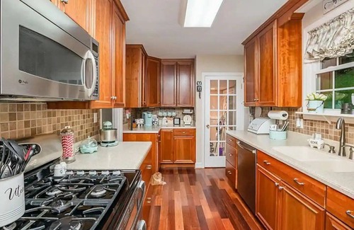 Maysville House | Breathtaking River Views! Big Beautiful Spacious Home
