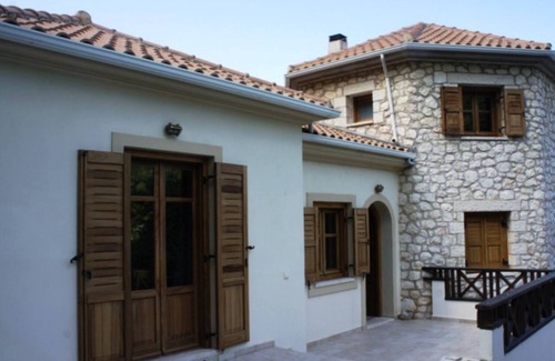 Vournikas Villa | Breathtaking Sea & Valley Views - 6 Guests