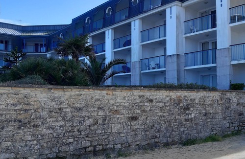 Treboul Apartment | Breathtaking sea view over the Bay of Douarnenez