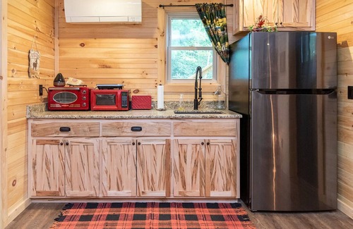 West Jefferson House | Breathtaking Sunrises at Dancing Bears on Dawnview in Lake Community