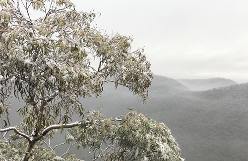 Mount Victoria House | Breathtaking Valley & Escarpment View- Ukamirra Lodge