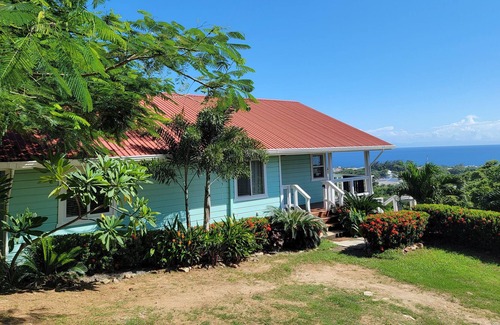 French Harbour House | Breathtaking View of French Hbr "Turquoise Dreams"