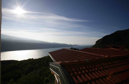 Aer Apartment | BREATHTAKING VIEW,SWIMMING POOL,6 BEDS