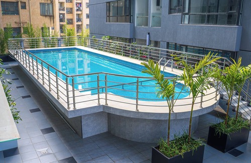 Kilimani Apartment | Breathtaking Views!Modern2BR:Pool,Gym,Parking.