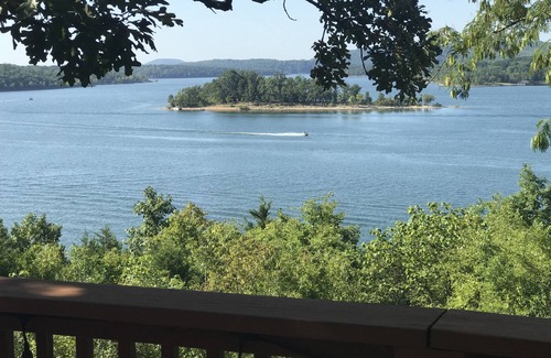 Kimberling City House | Breathtaking Views of Table Rock Lake